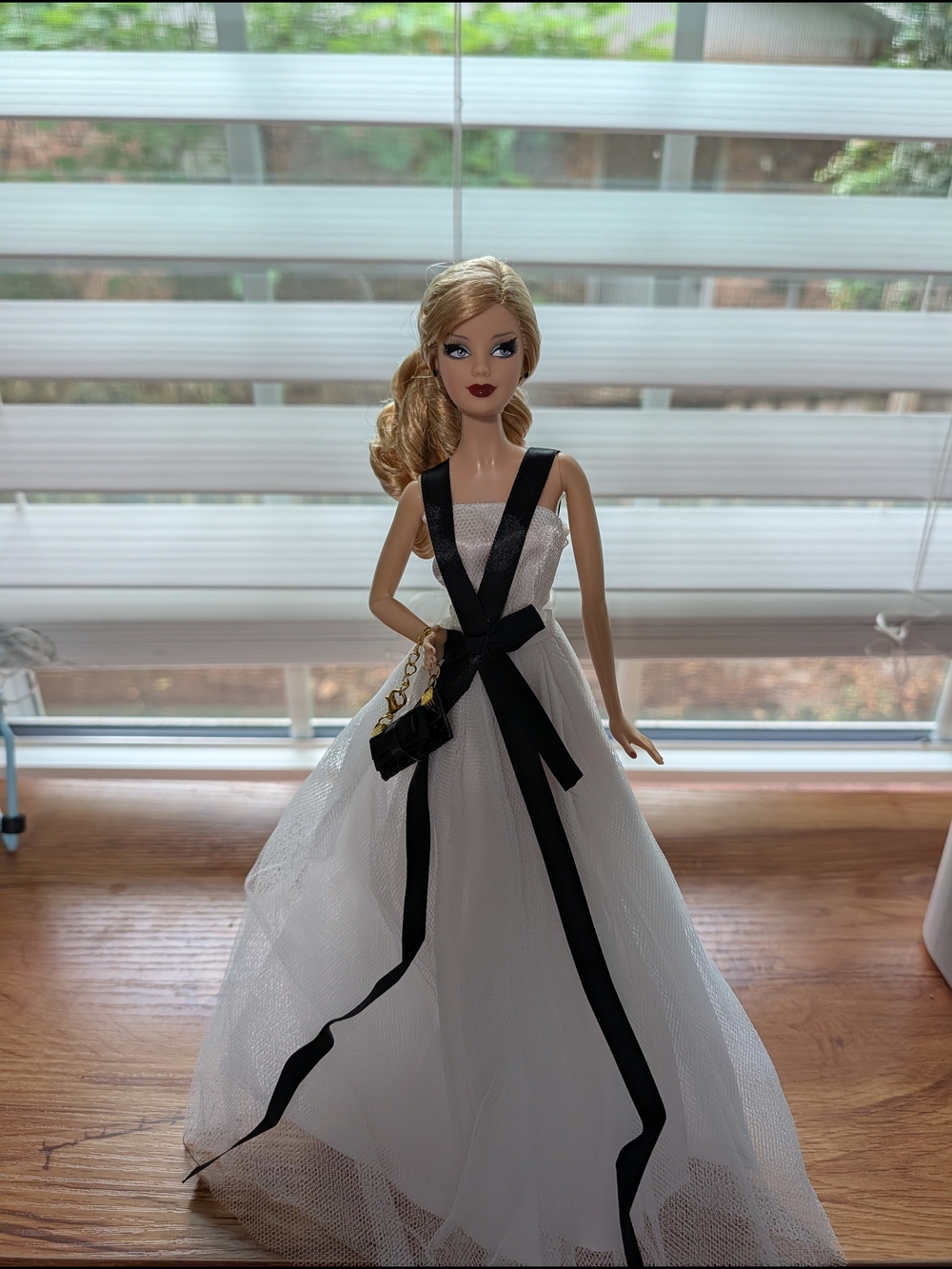 Vintage Holiday Barbie Restyled - Picture 3 of 6